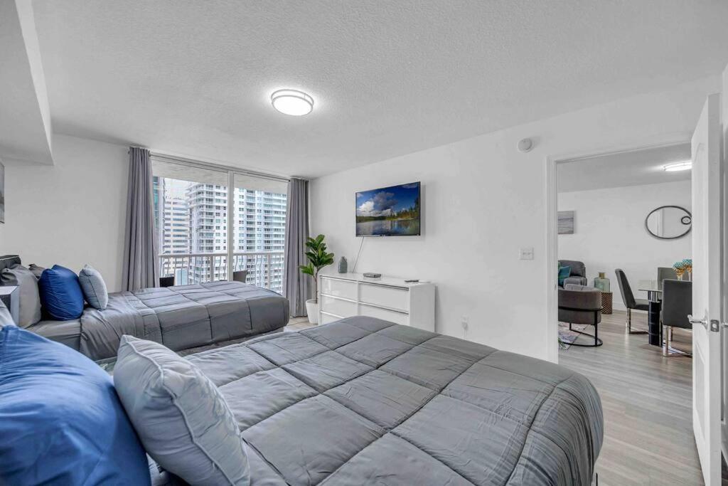 Spacious 1Bedroom Unit Brickell-Free Parking Маями Екстериор снимка