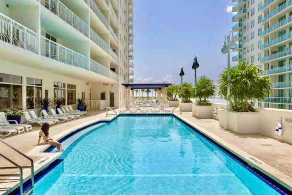 Spacious 1Bedroom Unit Brickell-Free Parking Маями Екстериор снимка