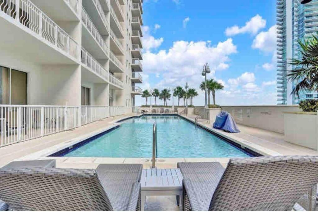 Spacious 1Bedroom Unit Brickell-Free Parking Маями Екстериор снимка