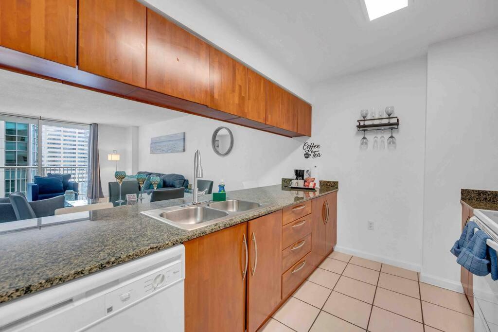 Spacious 1Bedroom Unit Brickell-Free Parking Маями Екстериор снимка